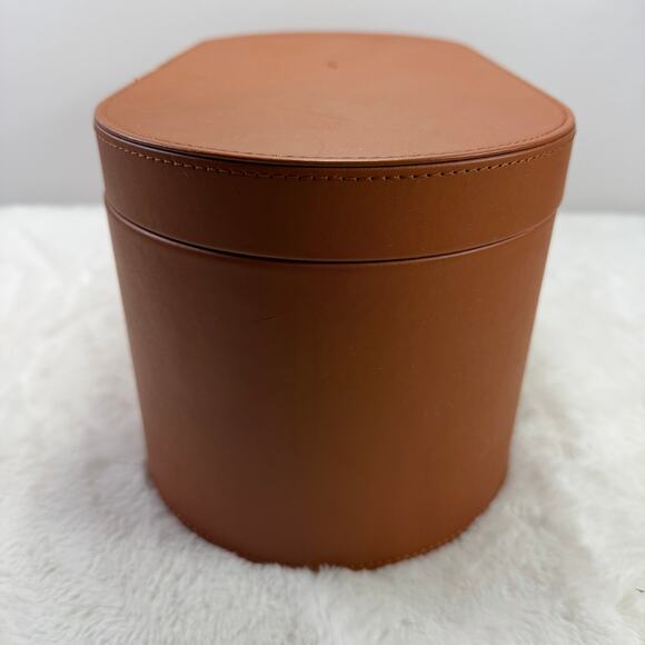 Dyson Leather Hard Shell Storage Case for Airwrap / Supersonic – Empty Case Only - Picture 5 of 9